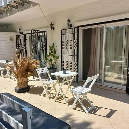 La Vista Konukevi Alaçatı